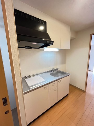瑠璃甲東園のキッチン