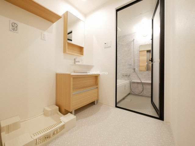 Uresidence Temmabashiの洗面所