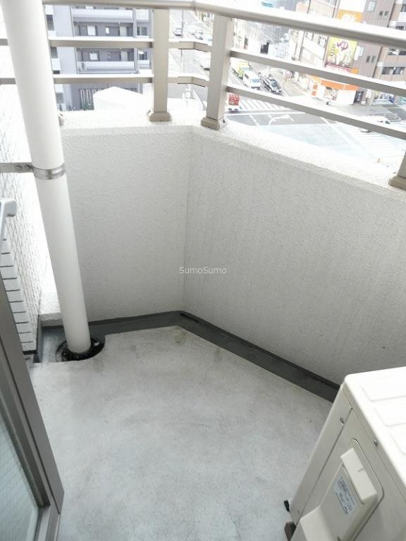 アプライズ西長堀のバルコニー