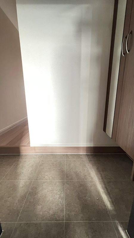 ラポール岡本の玄関