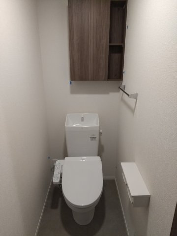 【トイレ】 | セルサス泉都町 | 同間取り別部屋写真です。