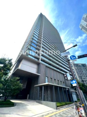 ザ・セントラルマークタワーの外観