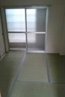 三興マンションの寝室