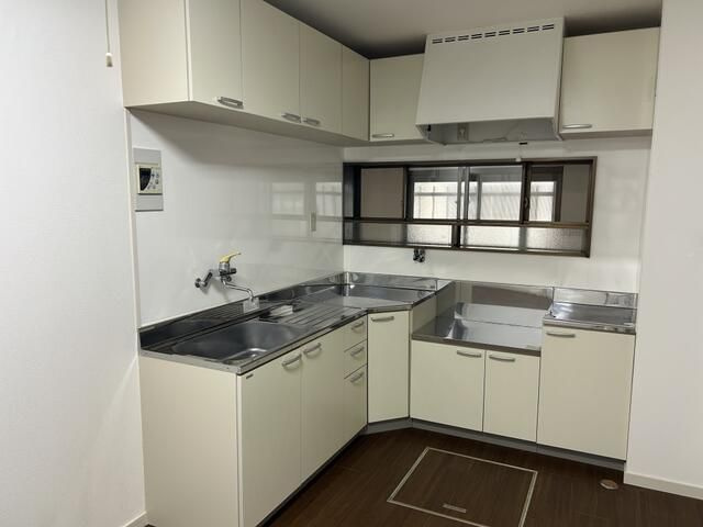 南塚口町7丁目貸家のキッチン