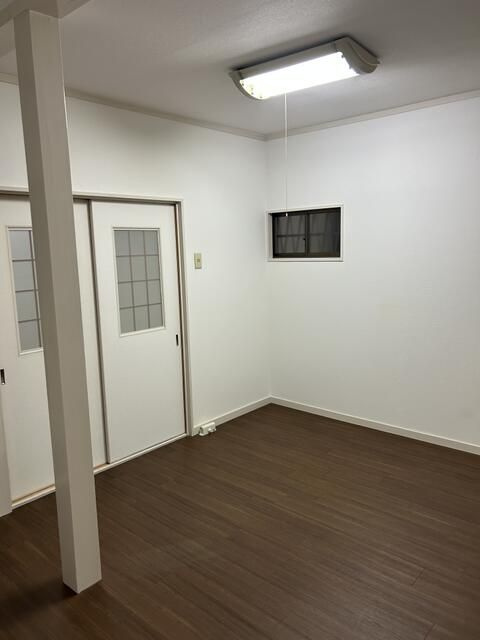 南塚口町7丁目貸家の収納