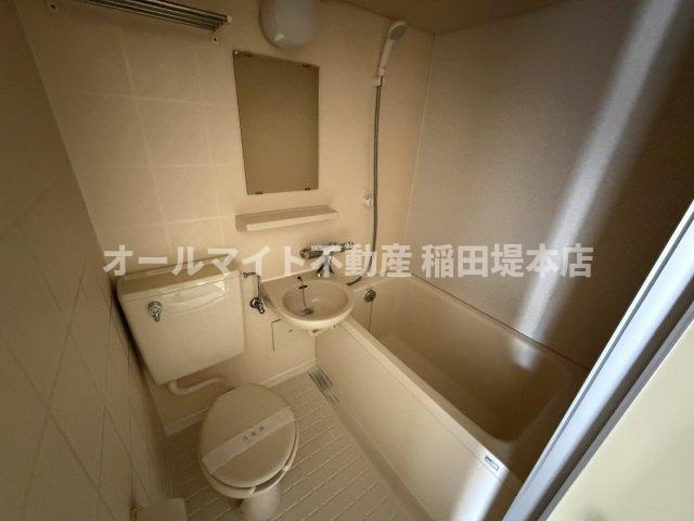 川崎市麻生区高石３丁目の賃貸マンションの浴室