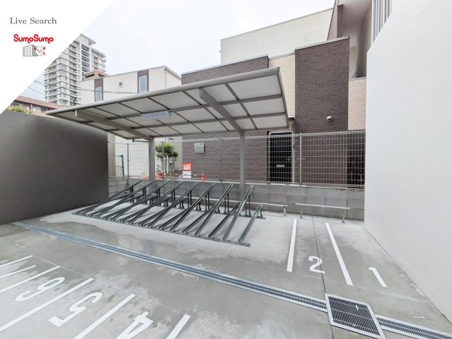 Q-STAGE姪浜の駐車場