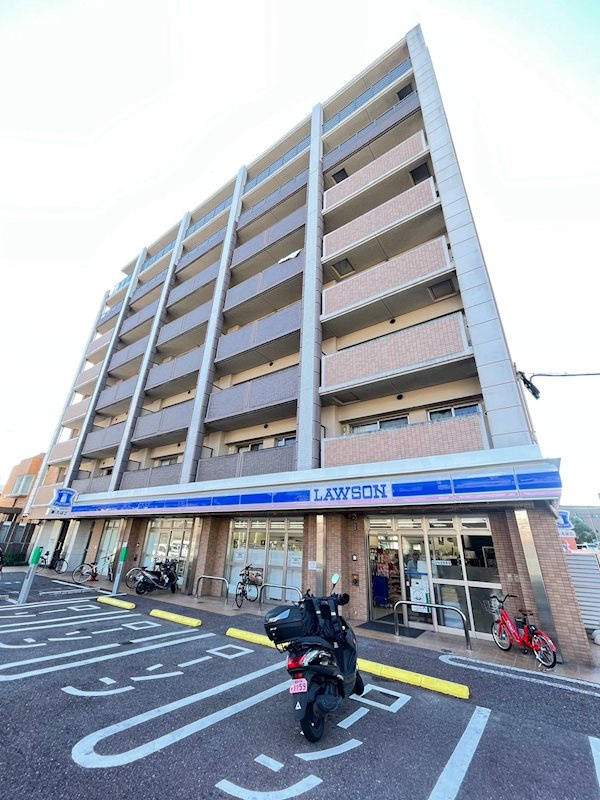 エムティースクエア吉塚駅前の外観
