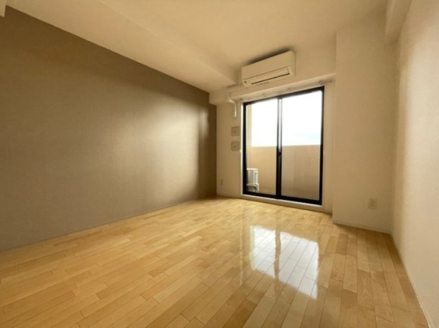 レジュールアッシュ神戸元町の寝室