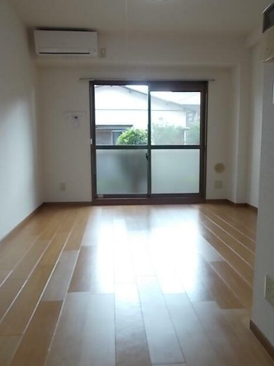 柏市富里２丁目の賃貸マンションの居間・リビング