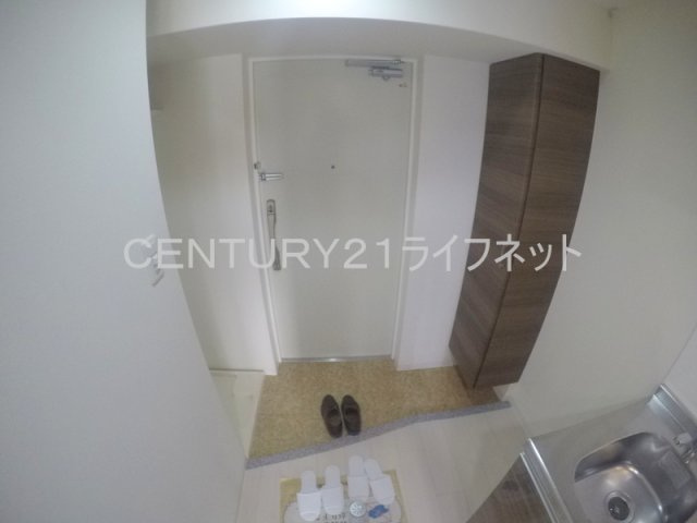 【玄関】 | ラグゼ新大阪北
