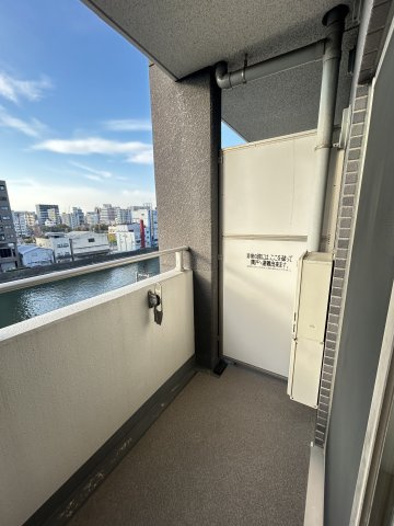 QCフラット北堀江のバルコニー