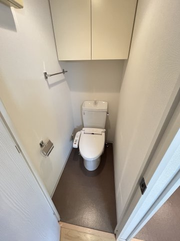 QCフラット北堀江のトイレ