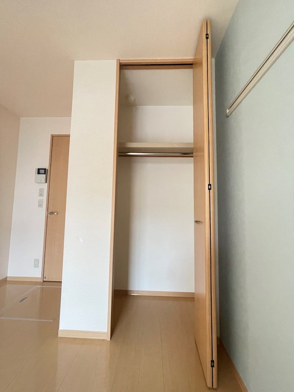 セジュール西代Ⅰ　B棟の収納