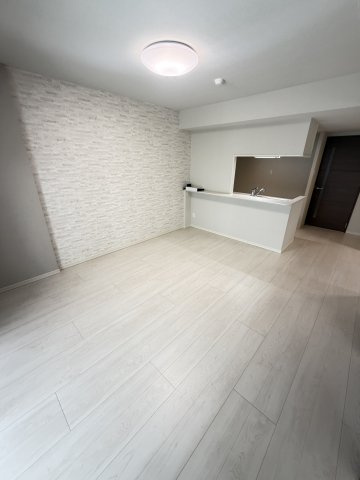 神戸海岸通　萬利Residenceの居間・リビング
