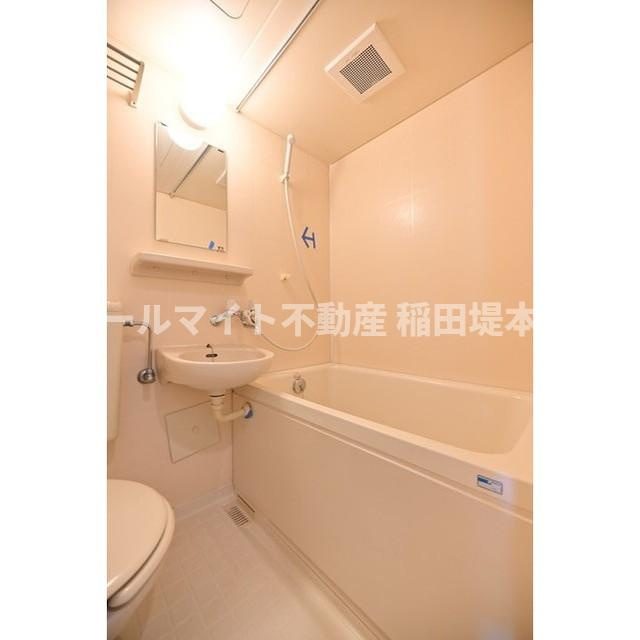 川崎市麻生区高石３丁目の賃貸マンションの洗面所