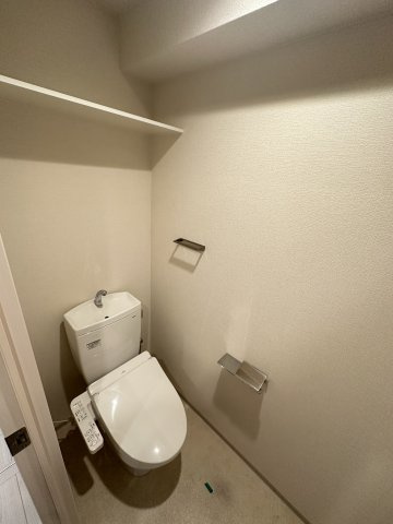 esteOeste難波元町のトイレ