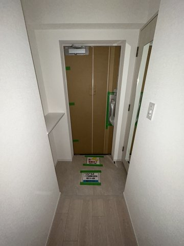 スプランディッド難波Ⅶの玄関
