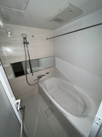 スプランディッド難波Ⅶの浴室