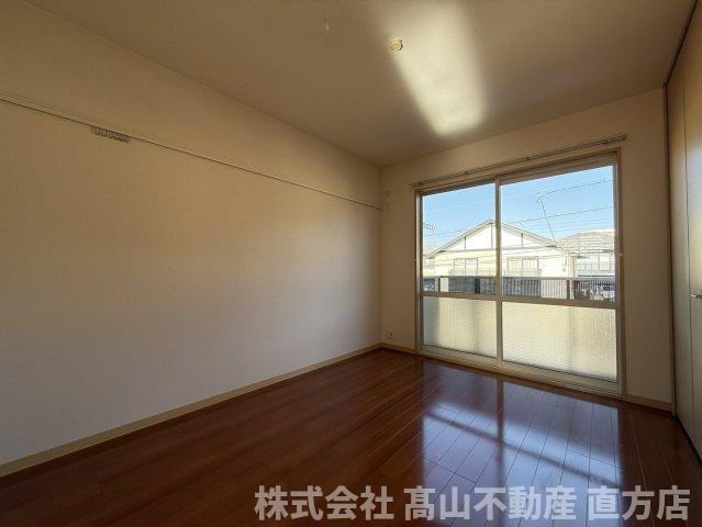 北九州市八幡西区星ケ丘３丁目のアパートの寝室