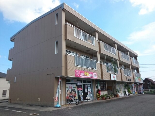 玲巧ハイツ３の外観