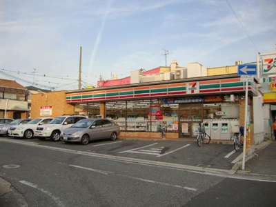 【周辺】 | Pine　shade　（パイン　シェイド） | セブンイレブン堺八田西町店まで722ｍ