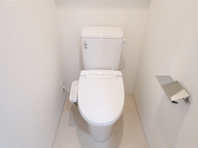 フュージョナル北赤羽DUEのトイレ|温水洗浄機能付おトイレです☆