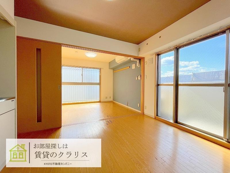アテナリー右京