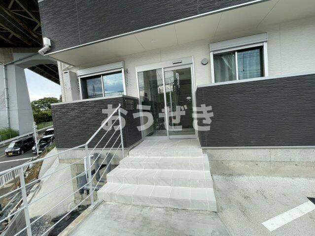 グラン六ツ川のエントランス