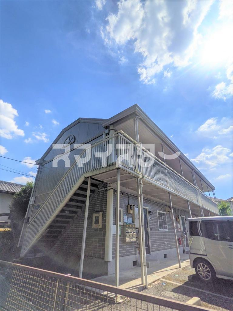羽村市羽西１丁目のアパートの外観