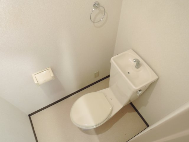 プランドール千里丘のトイレ