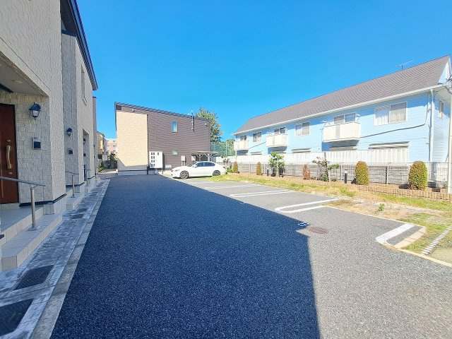 エトワール学文殿Ｂの駐車場