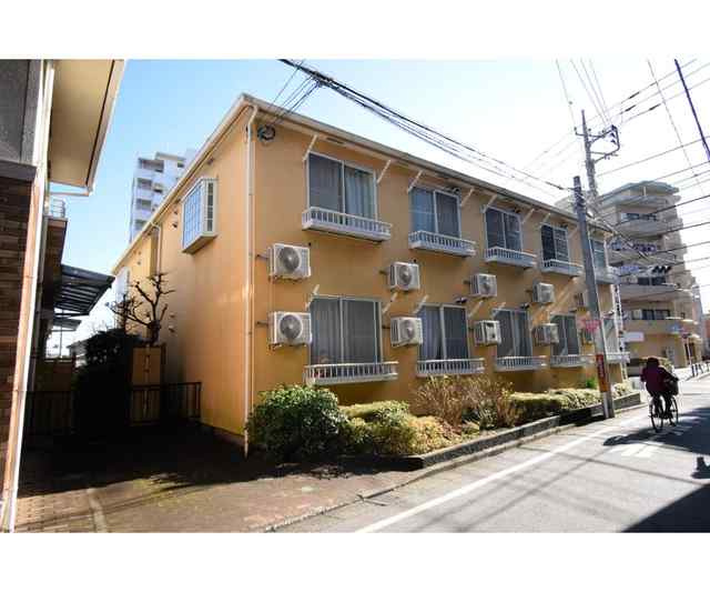 調布市布田４丁目のアパートの外観