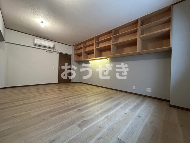 マコト第二ビルの内装