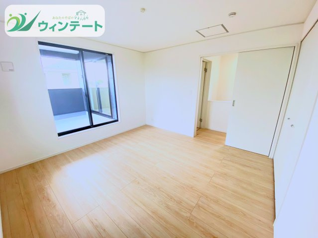 下妻市二本紀第2　の洋室|家具を配置してもゆとりのある洋室。お子さまの成長に合わせて使い方を変えられるフレキシブルな空間です。