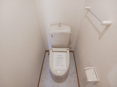 【トイレ】 | スウィートライフ野間Ｄ | トイレです