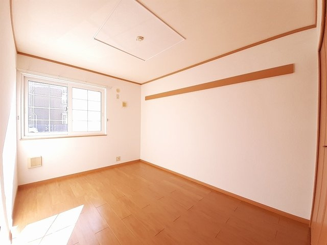 【内装】 | ソレアード中曽根Ｂ | 明るい室内です