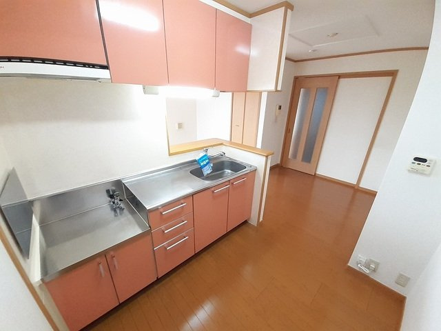 【キッチン】 | クレストール葛原 | お料理しやすいキッチンです