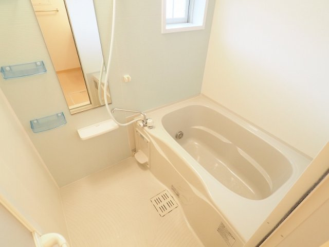 【浴室】 | コーポ鷲峰Ⅱ | お風呂で日々の疲れを落としましょう