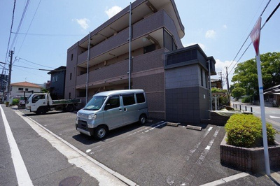 【駐車場】 | フリーアメニティＡＯＹＡＭＡ | カースペースがあります