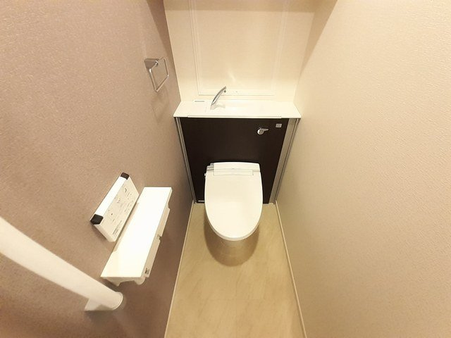 【トイレ】 | クロス・ハーバーⅡ | トイレです