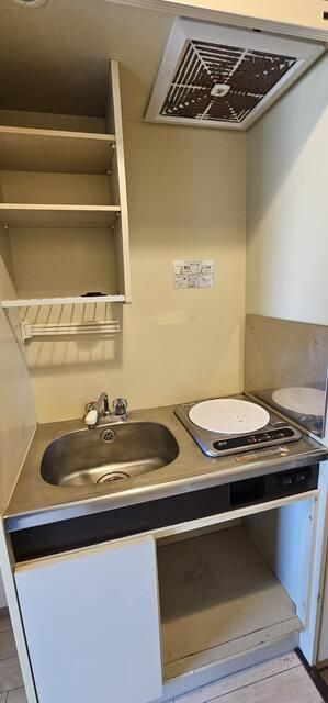 グローリア初穂椎名町のキッチン
