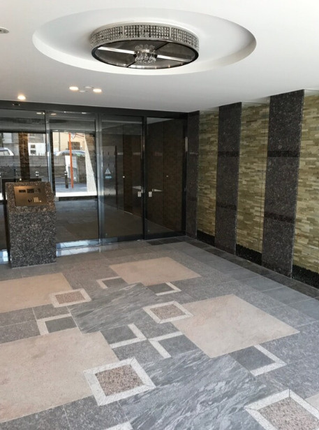 板橋区泉町の賃貸マンションのエントランス