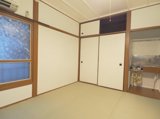 【和室】 | シャトー岸町 | 来客時にも便利な和室付き