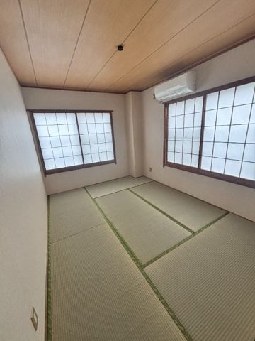 安岡ビル（E-226）の内装