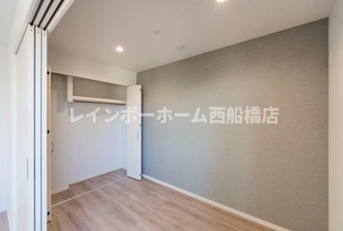 Contel 湊町の内装
