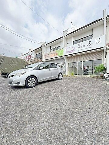 寺島店舗　東棟の外観