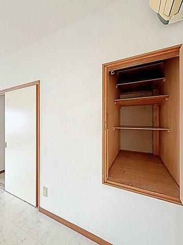 寺島店舗　東棟の内装