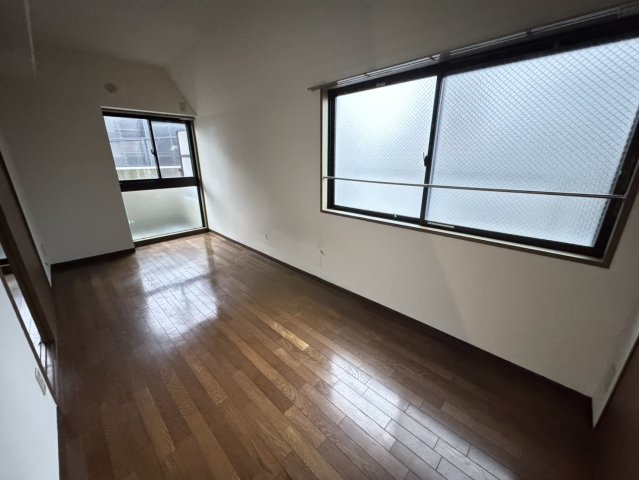 エスエスハイツ市川の寝室
