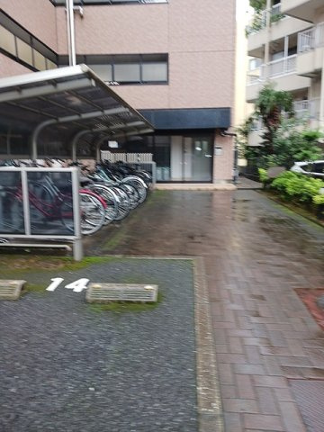 パークサイド砂山のエントランス|清潔なエントランスです